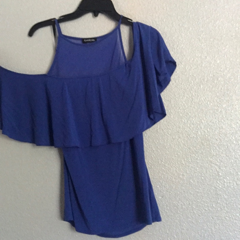 Large Bebe off the shoulder blouse